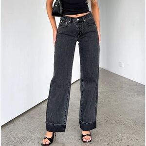 White Fox Boutique Charcoal Straight Leg Jeans